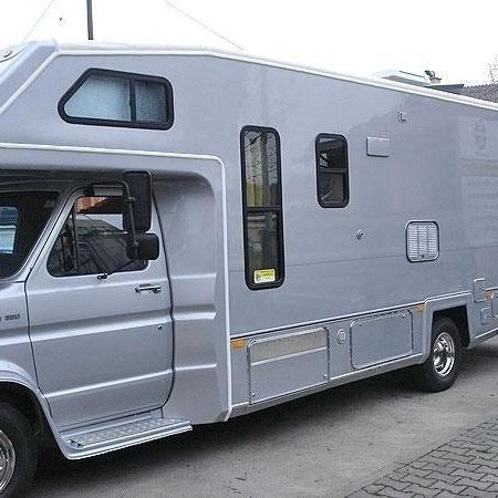 Wohnmobil außen